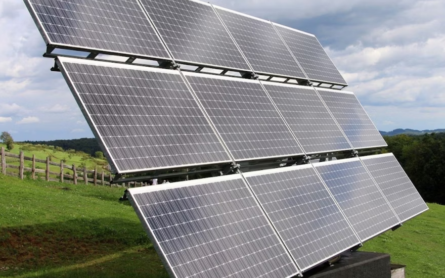 Does Solar Panel Tilt Angle Really Affect Your Solar Charge Controller?